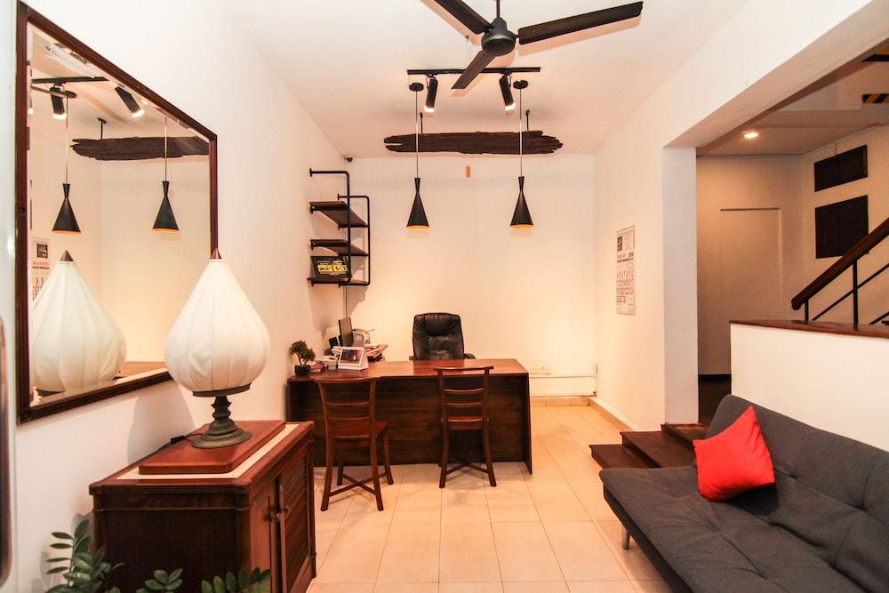 קולומבו Aca Accommodation מראה חיצוני תמונה